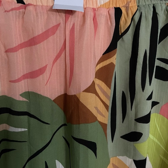 NWT Loft Skirt - Picture 3 of 4